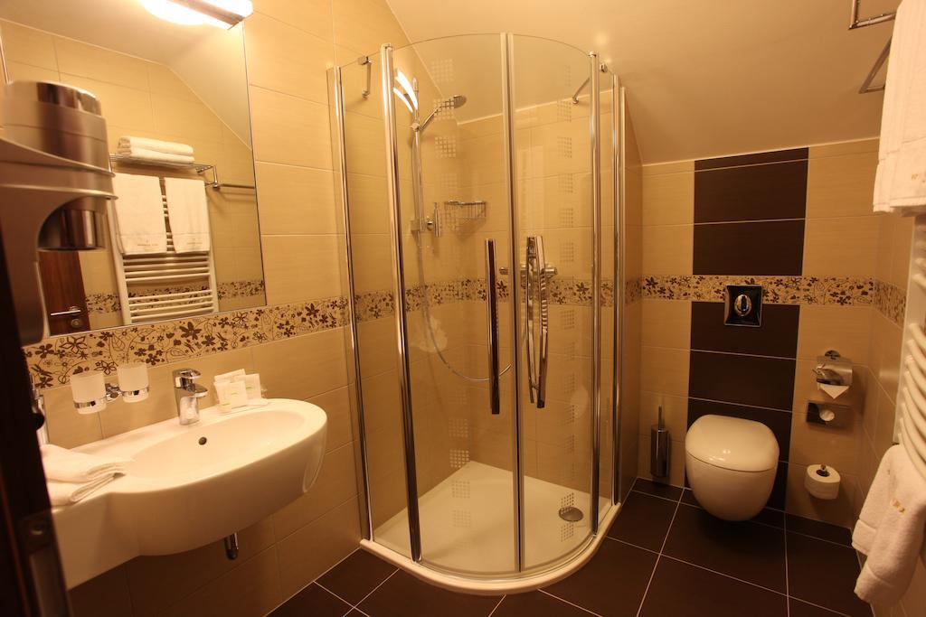 Hotel Sladovna Черна Хора Екстериор снимка